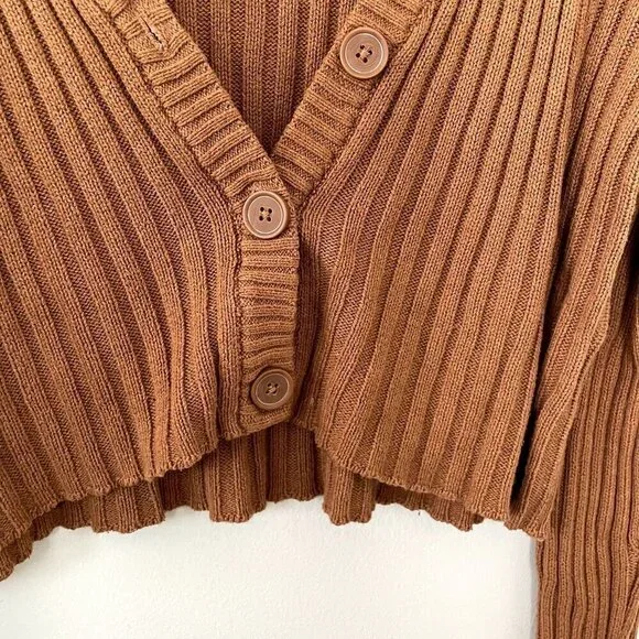 American Eagle cropped brown v-neck sweater casual 70s vintage women size M - Picture 3 of 5